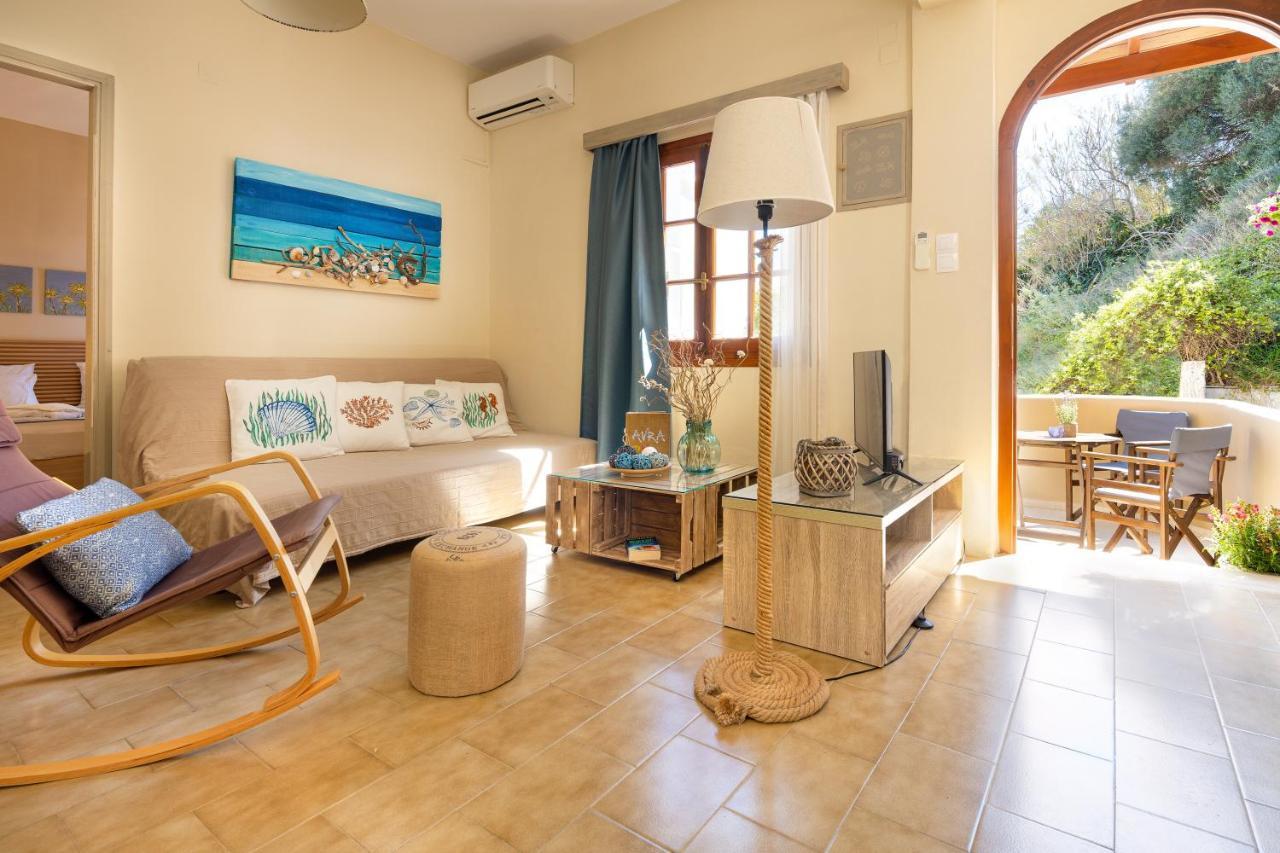 Avra Apartments คาลีเวส ภายนอก รูปภาพ